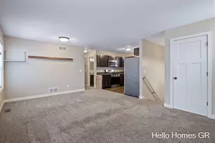 589 34th St SW, Wyoming, MI 49509 - Photo 6