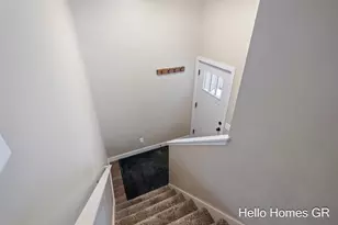 589 34th St SW, Wyoming, MI 49509 - Photo 4