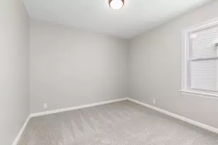 1538 Powers Ave NW, Grand Rapids, MI 49504 - Photo 14