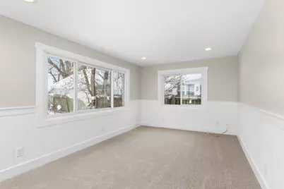 1538 Powers Avenue NW, Grand Rapids, MI 49504 - Photo 10