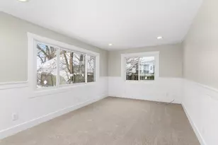 1538 Powers Ave NW, Grand Rapids, MI 49504 - Photo 10