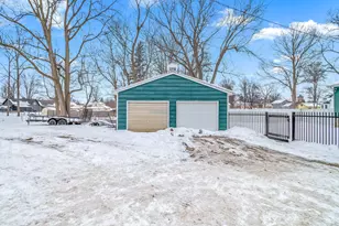 20 S West St, Hillsdale, MI 49242 - Photo 12