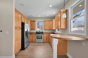 2905 Remy Ct NE, Grand Rapids, MI 49505 - Photo 4