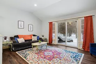 1015 Moreland St, Grand Haven, MI 49417 - Photo 2