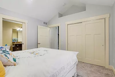 1015 Moreland Street, Grand Haven, MI 49417 - Photo 8