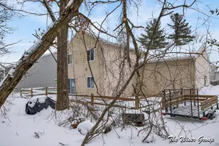 1207 Cedarwood Dr, Greenville, MI 48838 - Photo 24