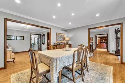 22014 Heatheridge Lane, Farmington Hills, MI 48335 - Photo 6