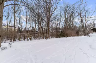 22014 Heatheridge Ln, Farmington Hills, MI 48335 - Photo 48