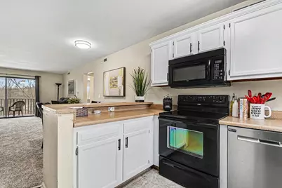 3392 Devonwood Hills NE #F, Grand Rapids, MI 49525 - Photo 4