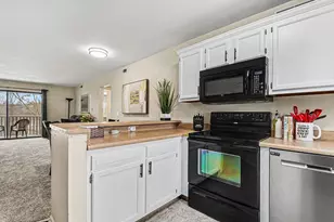 3392 Devonwood Hills NE, Grand Rapids, MI 49525 - Photo 4