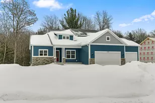 6250 Sturgeon Run, Muskegon, MI 49444 - Photo 4
