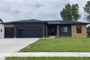 3751 Teton Dr, Hudsonville, MI 49426 - Photo 1