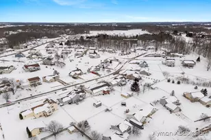 434 Green View Dr, Caledonia, MI 49316 - Photo 54