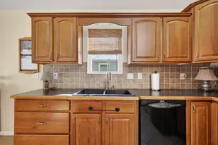 167 Golfview Dr, Brooklyn, MI 49230 - Photo 18