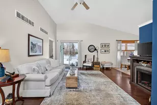 167 Golfview Dr, Brooklyn, MI 49230 - Photo 14