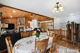 8893 Lakeview Dr, Orleans, MI 48865 - Photo 6