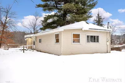 13794 Keiber Road NE, Greenville, MI 48838 - Photo 2