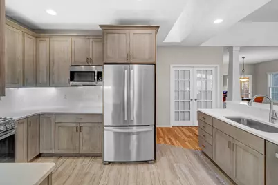 6834 Sherwood Trail, Fennville, MI 49408 - Photo 8