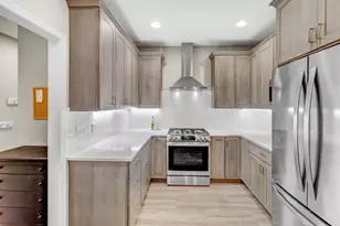 6834 Sherwood Trail, Fennville, MI 49408 - Photo 6