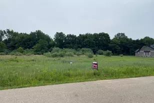 6166 Medinah Ln, Kalamazoo, MI 49004 - Photo 2