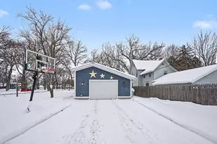 502 Marshall St, Allegan, MI 49010 - Photo 20