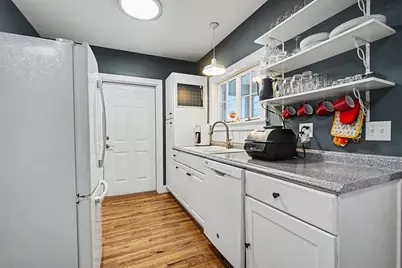 502 Marshall Street, Allegan, MI 49010 - Photo 8