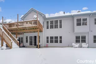 4706 Sundial Dr NE, Grand Rapids, MI 49525 - Photo 4