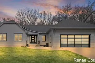 4706 Sundial Dr NE, Grand Rapids, MI 49525 - Photo 4