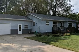 5159 Norman Rd, Saint Joseph, MI 49085 - Photo 1