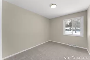 3121 Memorial Dr, Holland, MI 49424 - Photo 22