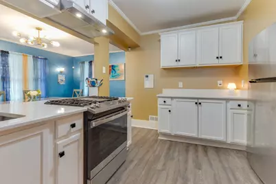 1500 W Saint Joseph Street, Lansing, MI 48915 - Photo 14