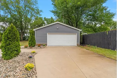 984 Evanston Avenue, Muskegon, MI 49442 - Photo 4
