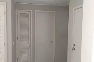 1028 Scott Pl, Ann Arbor, MI 48105 - Photo 8