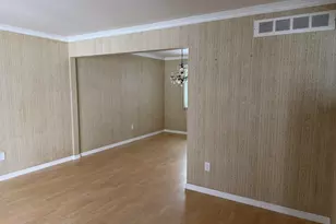 3550 Kings Point Dr, Troy, MI 48083 - Photo 14