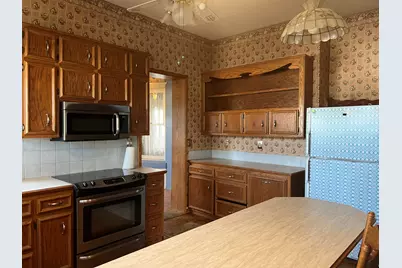 161 NE Capital Avenue NE, Battle Creek, MI 49017 - Photo 52