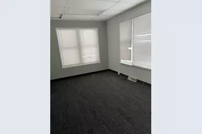 165 Capital Avenue NE, Battle Creek, MI 49017 - Photo 12