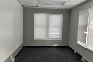 165 Capital Ave NE, Battle Creek, MI 49017 - Photo 24