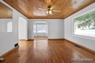 204 S Grove St, Stanton, MI 48888 - Photo 4