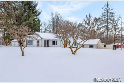204 S Grove Street, Stanton, MI 48888 - Photo 42
