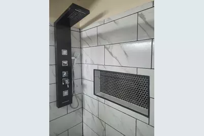 8254 Sussex Street, Detroit, MI 48228 - Photo 16