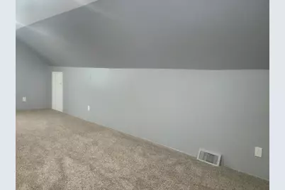 8254 Sussex Street, Detroit, MI 48228 - Photo 20