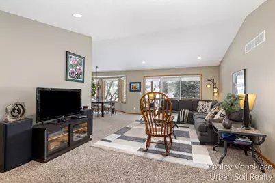 4760 Crescent Drive, Hudsonville, MI 49426 - Photo 6