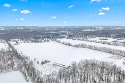 7505 E Reading Road E, Pittsford, MI 49271 - Photo 6