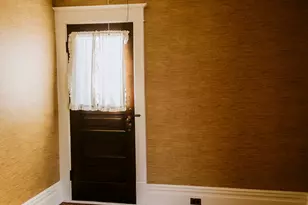 226 W 15th St, Holland, MI 49423 - Photo 34