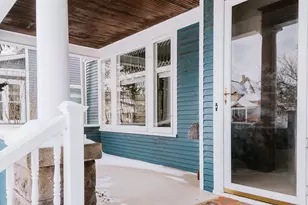 226 W 15th St, Holland, MI 49423 - Photo 2