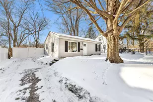 135 Althea Ave, Battle Creek, MI 49017 - Photo 4