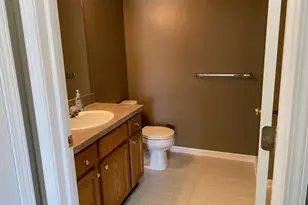 1056 Joyce Ln, Ann Arbor, MI 48103 - Photo 6