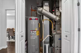 5635 Arbor Chase Dr, Ann Arbor, MI 48103 - Photo 30