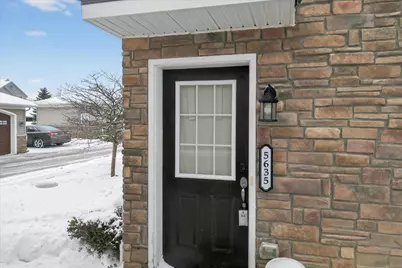 5635 Arbor Chase Drive, Ann Arbor, MI 48103 - Photo 2