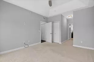 5635 Arbor Chase Dr, Ann Arbor, MI 48103 - Photo 20